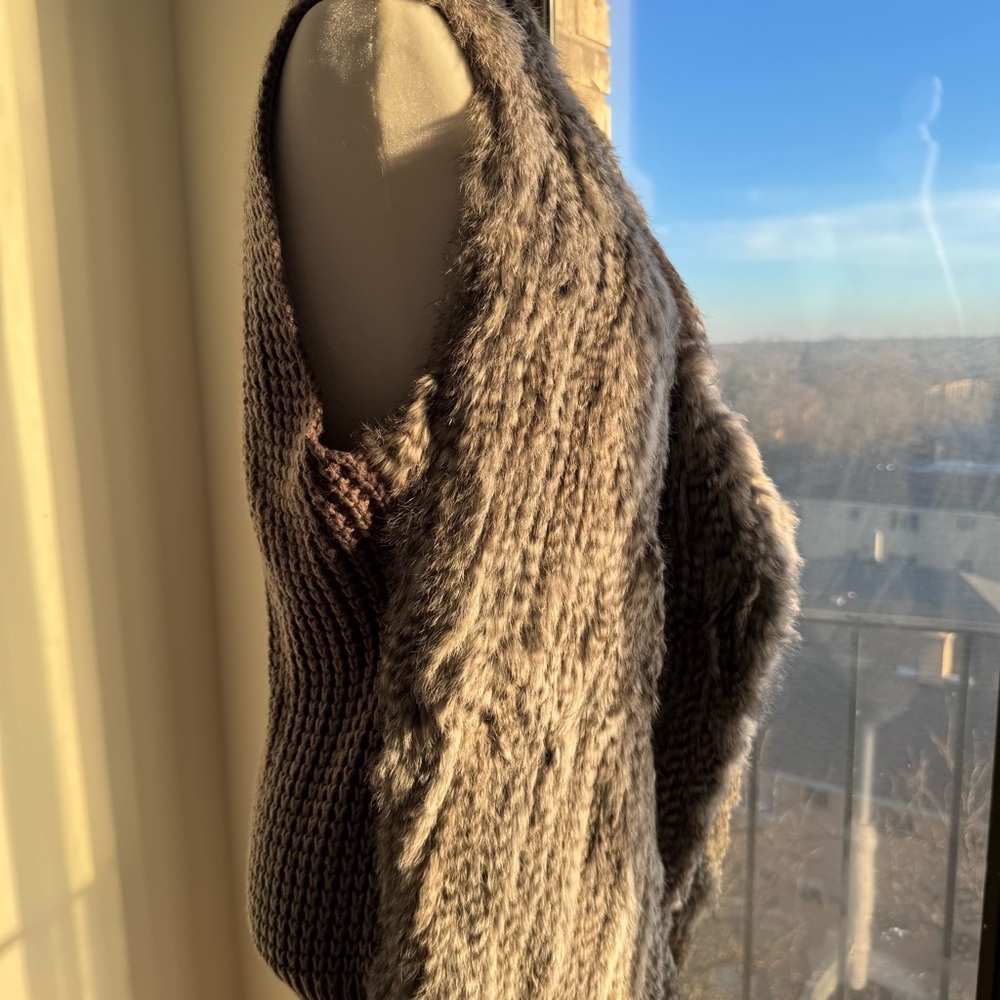 Genuine rabbit fur and wool vest size S - Picture 6 of 9